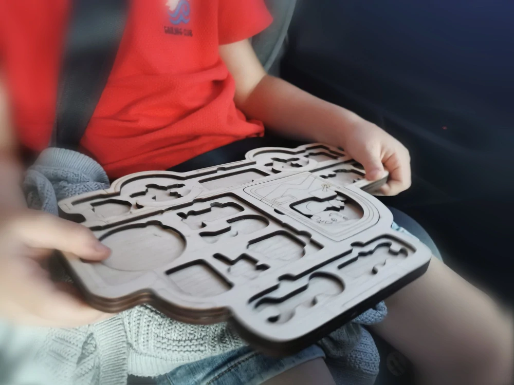 Vkladacie puzzle - autíčko