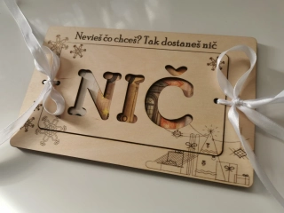 Drevená obálka na peniaze "NIČ"